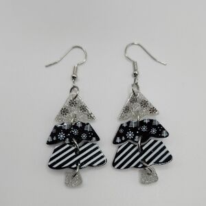 Chic Silver and Black Patterned Earrings